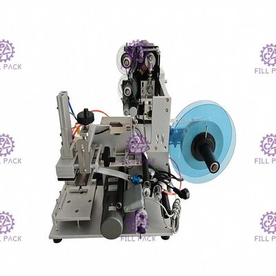 Слипчивая машина для прикрепления этикеток 1800BPH бутылки стикера Semi автоматическая для квадратных сторон бутылки 3