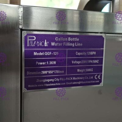 Машина завалки 3 чисто воды разливая по бутылкам в 1 оборудовании заполнителя Monoblock жидкостном