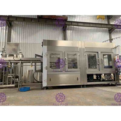 3 в 1 воде соды Carbonated оборудование 2000-12000BPH напитка машины завалки разливая по бутылкам