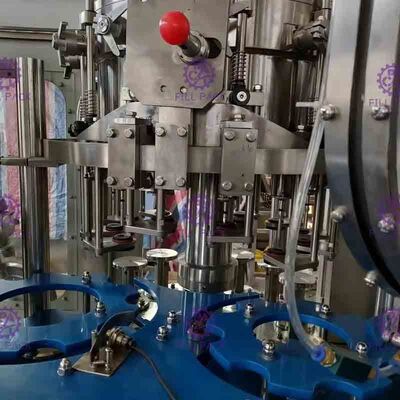 Carbonated обрабатывая линия безалкогольного напитка заполняя с автоматическим соединением 8000BPH
