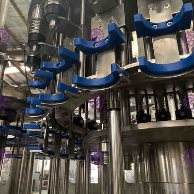 Чистая выпивая вода бутылки 3 ЛЮБИМЦА в 1 оборудовании/заводе/машине/системе/линии Каппер заполнителя Моноблок Ринсер