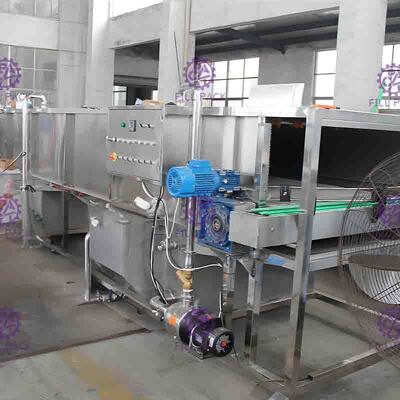 Carbonated стерилизатор разлитый по бутылкам питьем автоматический, обрабатывающее оборудование сока